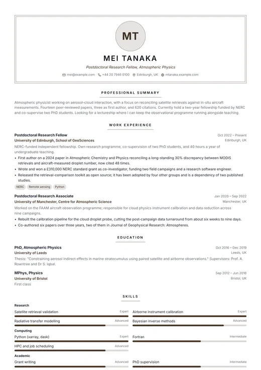 Elegant Serif CV template preview — a classic résumé layout